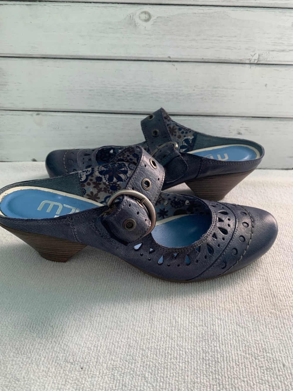 Mjus Blue Leather Cutout Mule Sandals EU 39 Boho Comfort Heels Y2K